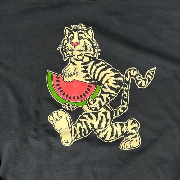 Tag Tiger Graphic T Shirt Long Sleeve - Picture 2 of 3